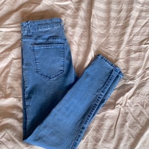 Skinny jeans